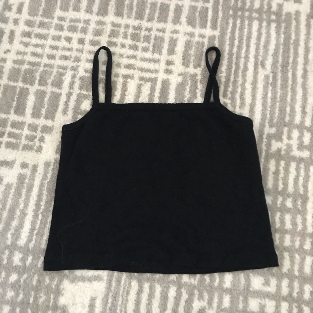 Brandy Melville Sleeveless Crop Top